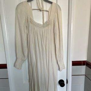 Nothing Fits But long sleeve maternity dress